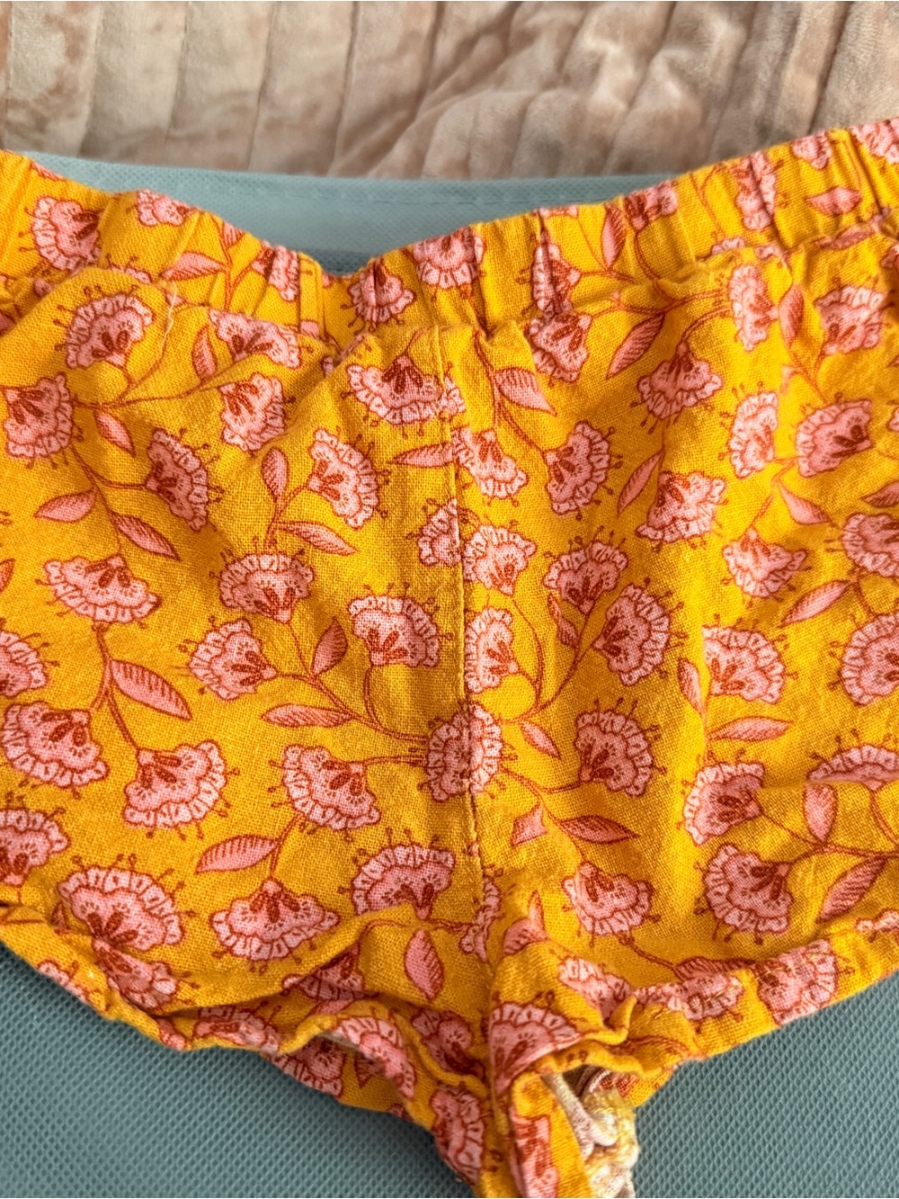 Vince Camuto Yellow Floral High-Waist girl’s Shorts